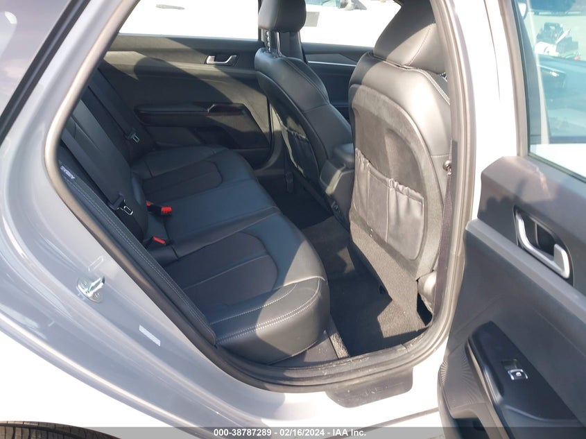 2024 KIA K5 GT-LINE - 5XXG64J23RG237954