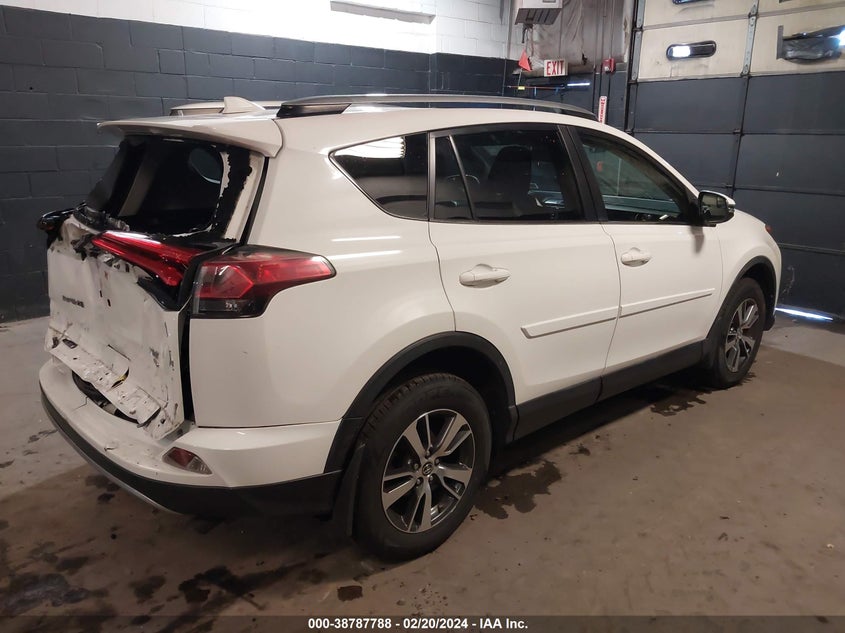 VIN JTMRFREV6HJ133530 2017 TOYOTA RAV4 XLE