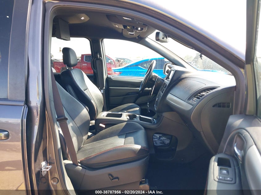 2019 DODGE GRAND CARAVAN GT - 2C4RDGEG6KR764454