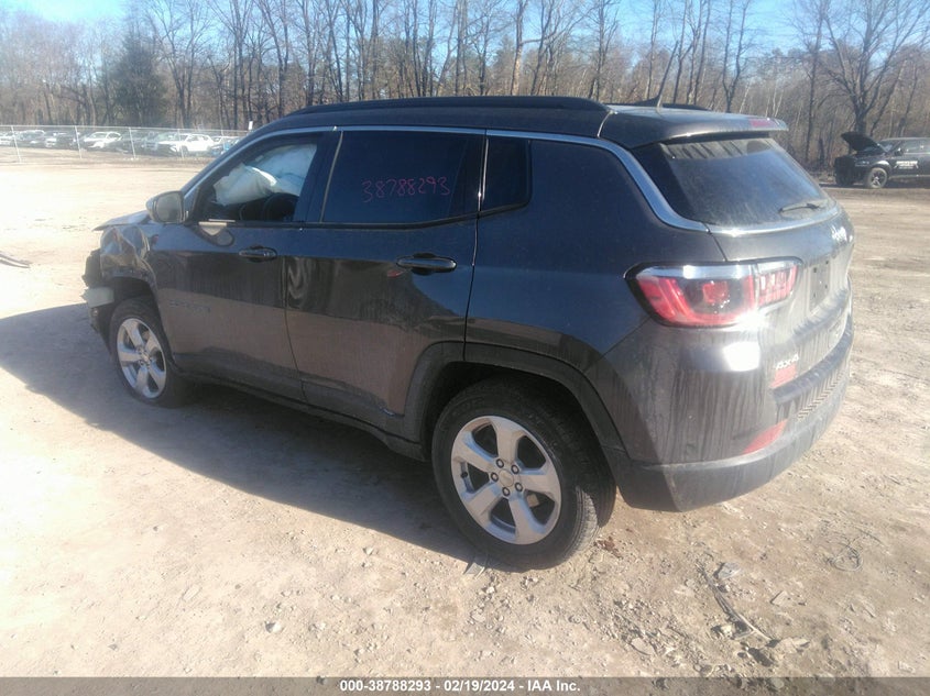 VIN 3C4NJDBB0KT655967 2019 JEEP COMPASS LATITUDE 4X4