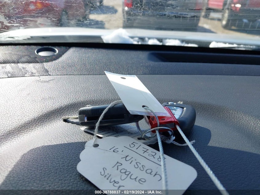 2016 NISSAN ROGUE S/SL/SV - JN8AT2MVXGW150514