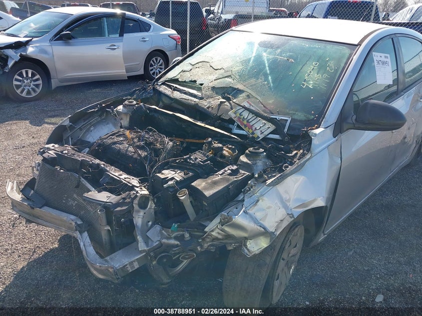 2014 CHEVROLET CRUZE LS - 1G1PA5SH7E7464888