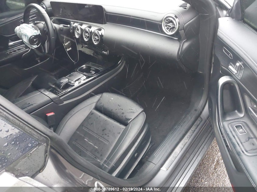 2020 MERCEDES-BENZ CLA 250 VIN: WDD5J4GB5LN033381
