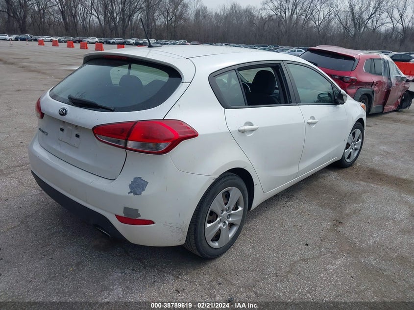 2016 KIA FORTE LX - KNAFK5A8XG5623108