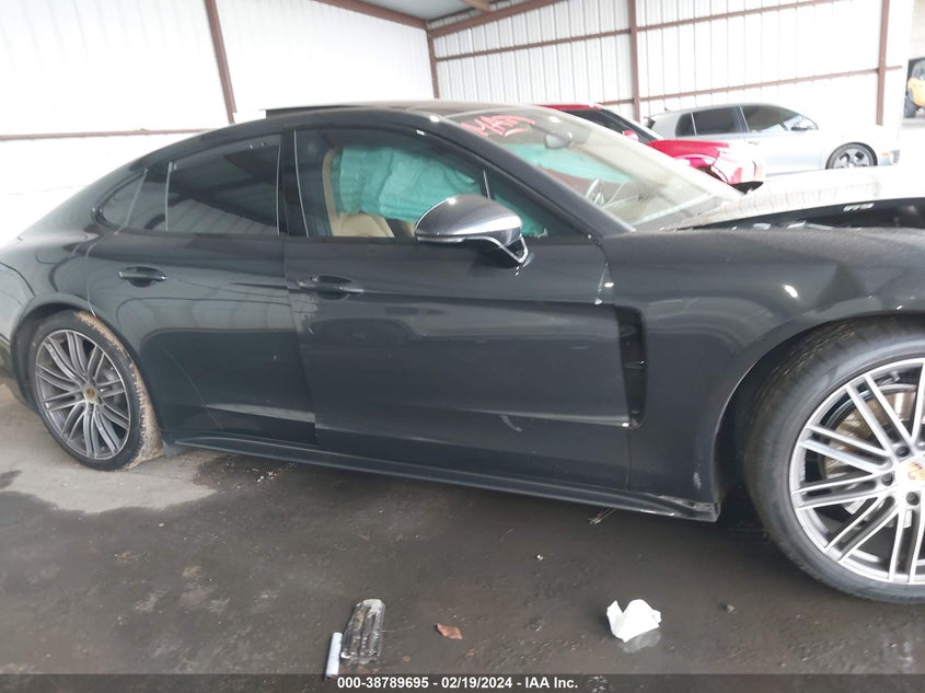 VIN WP0AB2A78JL135572 2018 PORSCHE PANAMERA 4S