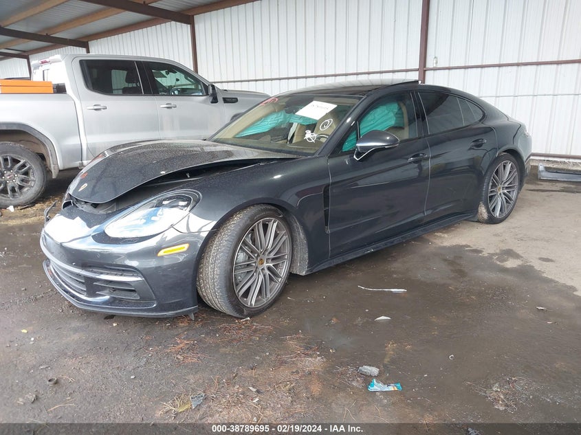 VIN WP0AB2A78JL135572 2018 PORSCHE PANAMERA 4S