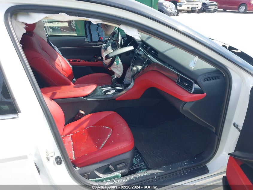 2020 TOYOTA CAMRY VIN: 4T1K61AK9LU310895