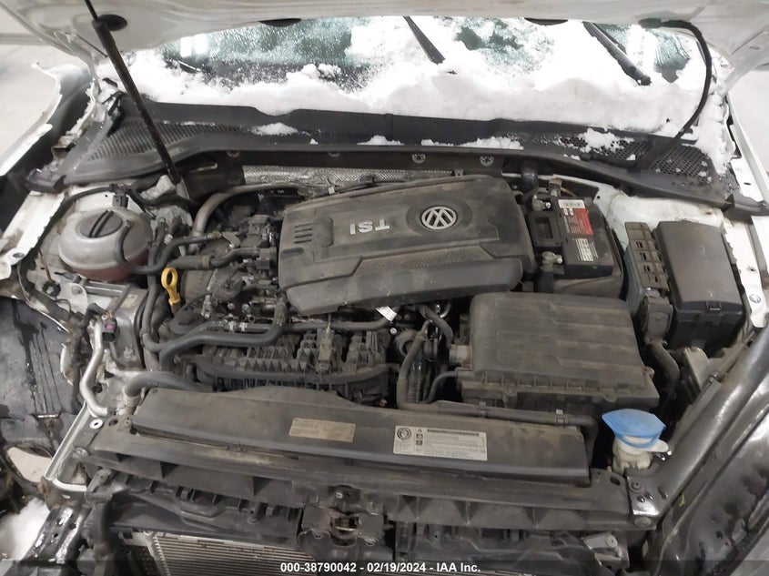 2017 VOLKSWAGEN GOLF GTI SPORT/SE/AUTOBAHN - 3VW547AU7HM069441