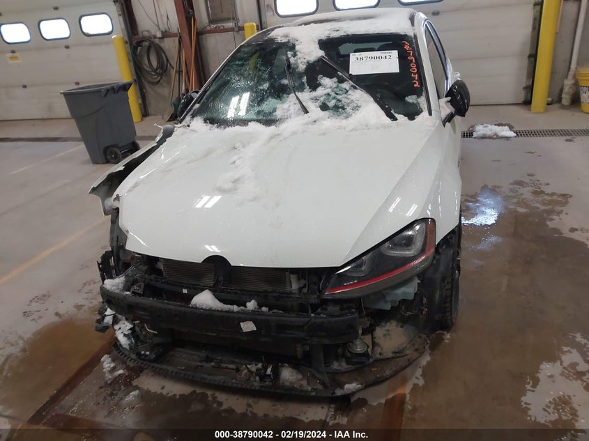 2017 VOLKSWAGEN GOLF GTI SPORT/SE/AUTOBAHN - 3VW547AU7HM069441