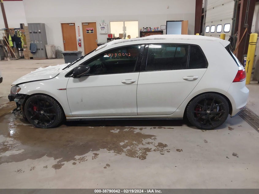 2017 VOLKSWAGEN GOLF GTI SPORT/SE/AUTOBAHN - 3VW547AU7HM069441