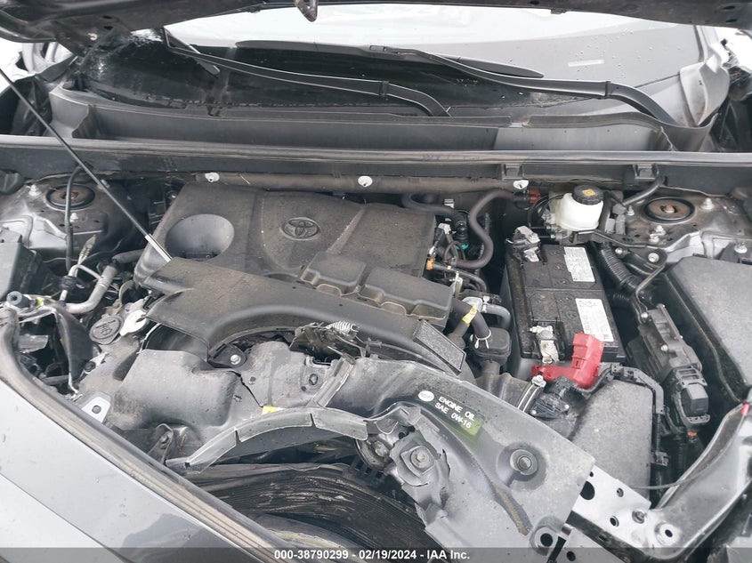 2020 TOYOTA RAV4 XLE - 2T3P1RFV2LC106213