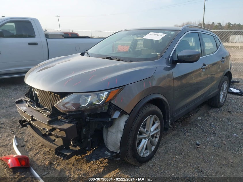 2017 NISSAN ROGUE SPORT SV - JN1BJ1CP2HW036384