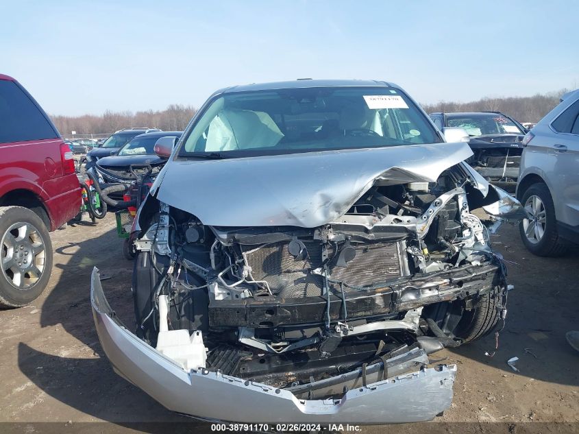 5TDDZ3DC2LS233781 2020 TOYOTA SIENNA, photo no. 13