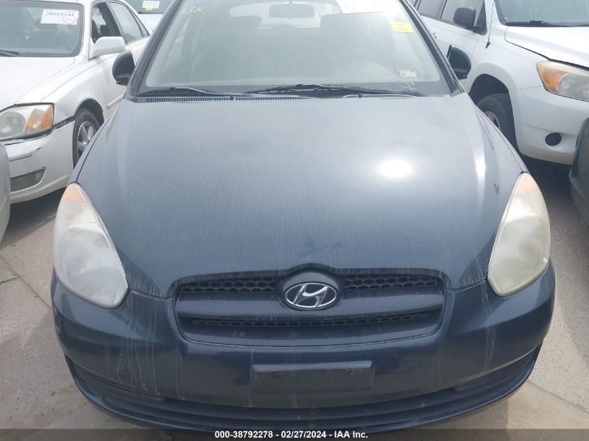 2010 Hyundai Accent Gs VIN: KMHCM3AC2AU154274 Lot: 38792278