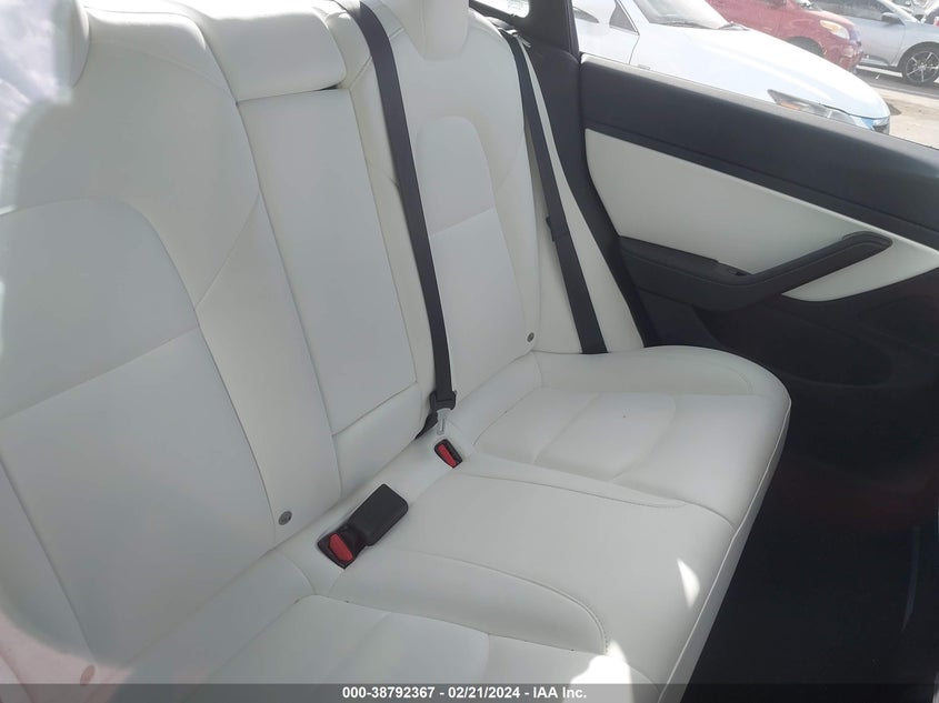VIN 5YJ3E1EB1KF454731 2019 TESLA MODEL 3