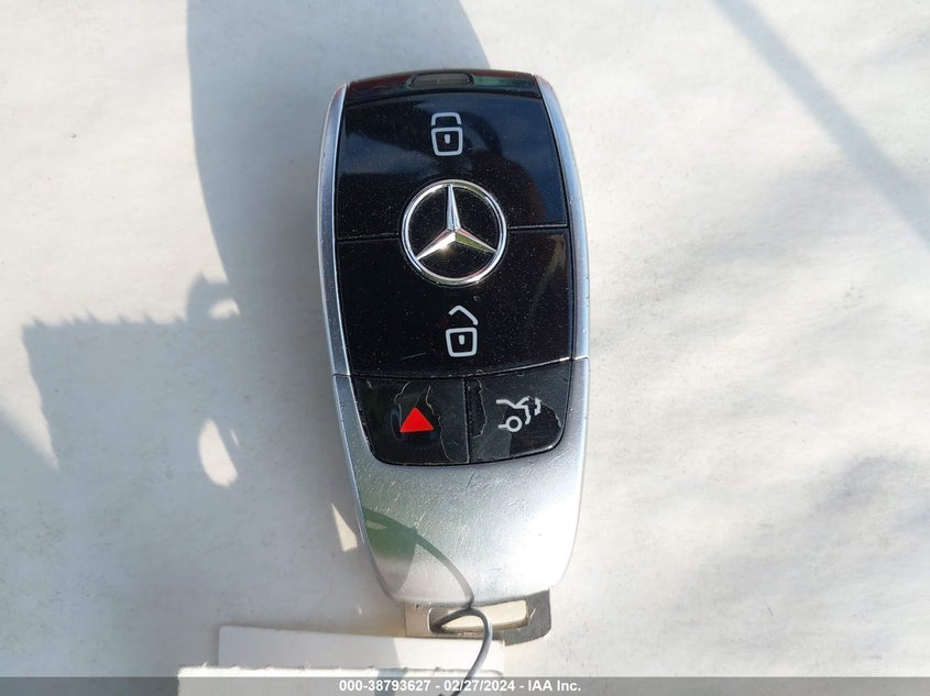 VIN WDDZF4JB0HA072082 2017 MERCEDES-BENZ E 300