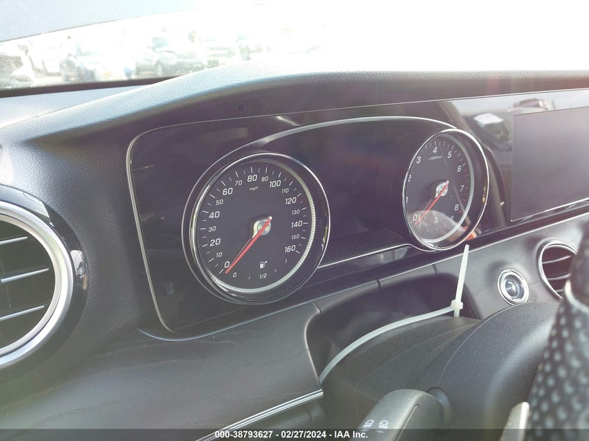VIN WDDZF4JB0HA072082 2017 MERCEDES-BENZ E 300