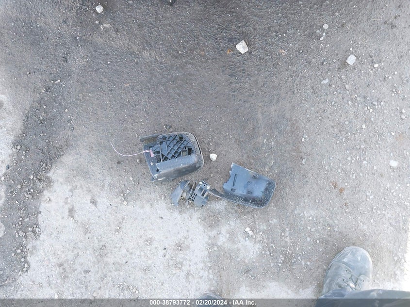 2015 NISSAN ROGUE SELECT S - JN8AS5MV5FW750537