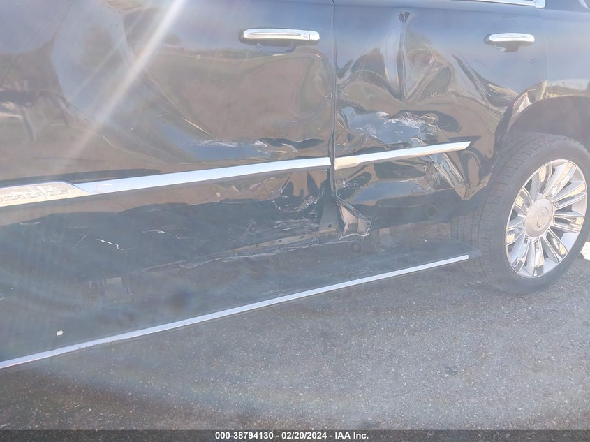 2019 CADILLAC ESCALADE PLATINUM - 1GYS3DKJ2KR257778