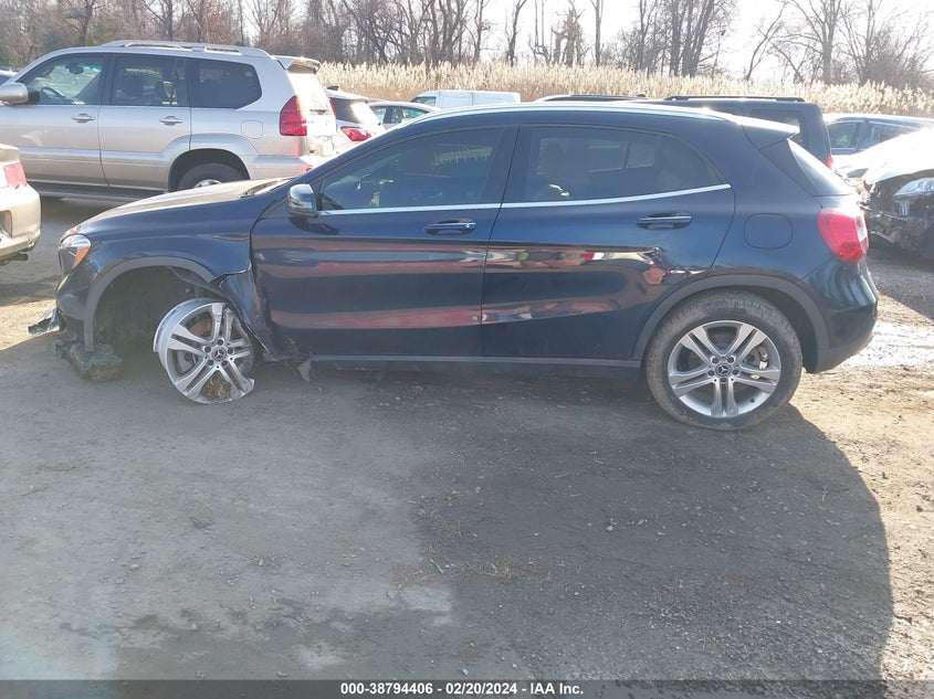 2018 MERCEDES-BENZ GLA 250 VIN: WDCTG4GB8JJ458219