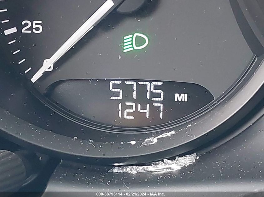 Image 15 of 2023 Porsche Macan salvage vehicle - Lot #38795114 at IAAI