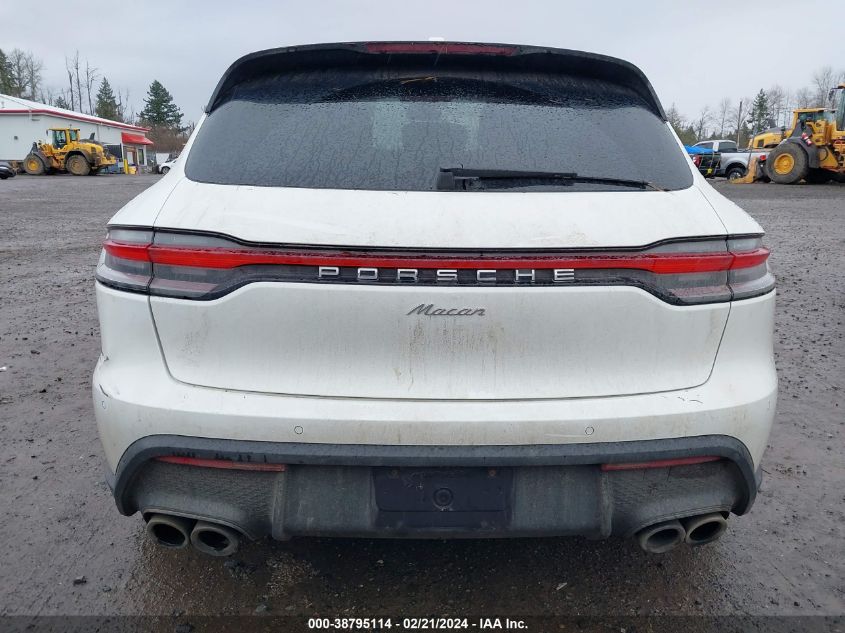 Image 16 of 2023 Porsche Macan salvage vehicle - Lot #38795114 at IAAI