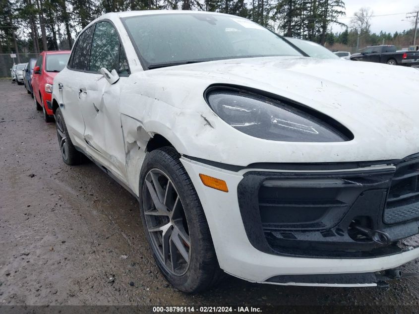 Image 17 of 2023 Porsche Macan salvage vehicle - Lot #38795114 at IAAI