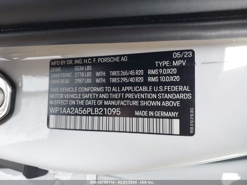 Image 9 of 2023 Porsche Macan salvage vehicle - Lot #38795114 at IAAI