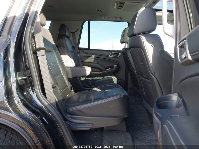 2015 GMC YUKON DENALI - 1GKS2CKJ3FR281827