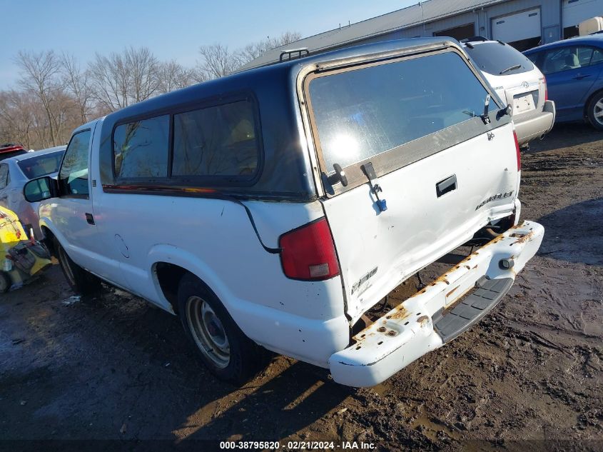 2001 Chevrolet S-10 Ls VIN: 1GCDT19W318211959 Lot: 40364252