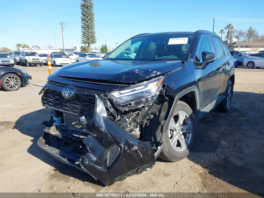 VIN 2T3P1RFV9PC364671 2023 TOYOTA RAV4 XLE/XLE PREMIUM