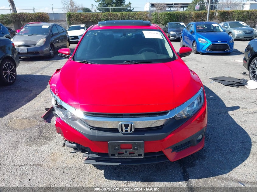 VIN JHMFC1F35JX004223 2018 HONDA CIVIC EX-T