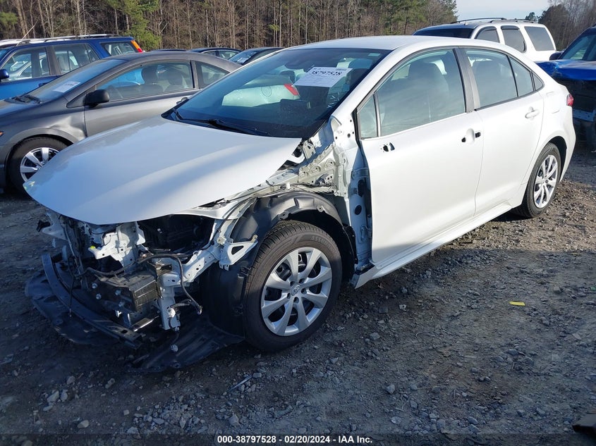 2022 TOYOTA COROLLA LE - 5YFEPMAE9NP326475