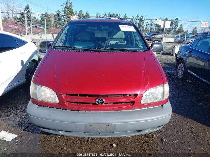 4T3ZF13C8XV131152 1999 Toyota Sienna Le