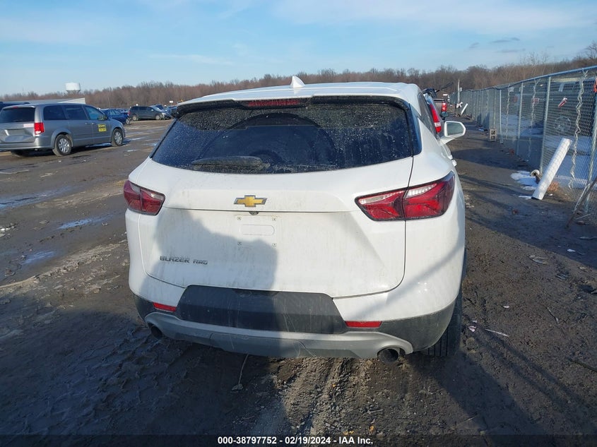 VIN 3GNKBHRSXLS584692 2020 CHEVROLET BLAZER AWD 2LT