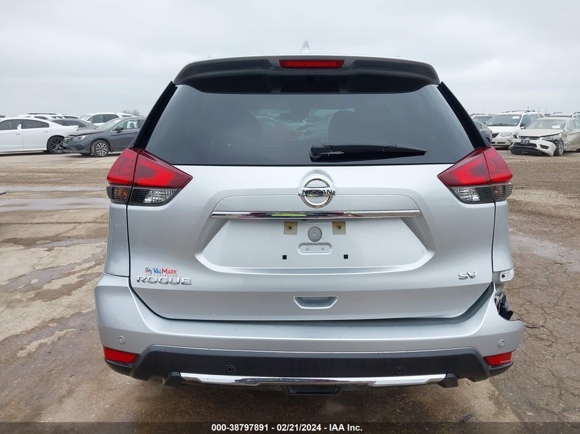 2020 NISSAN ROGUE SV FWD - KNMAT2MT6LP528844