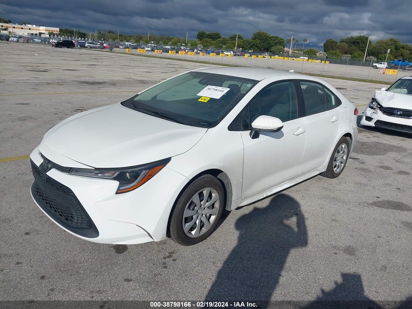 VIN 5YFEPMAE4NP332927 2022 TOYOTA COROLLA LE