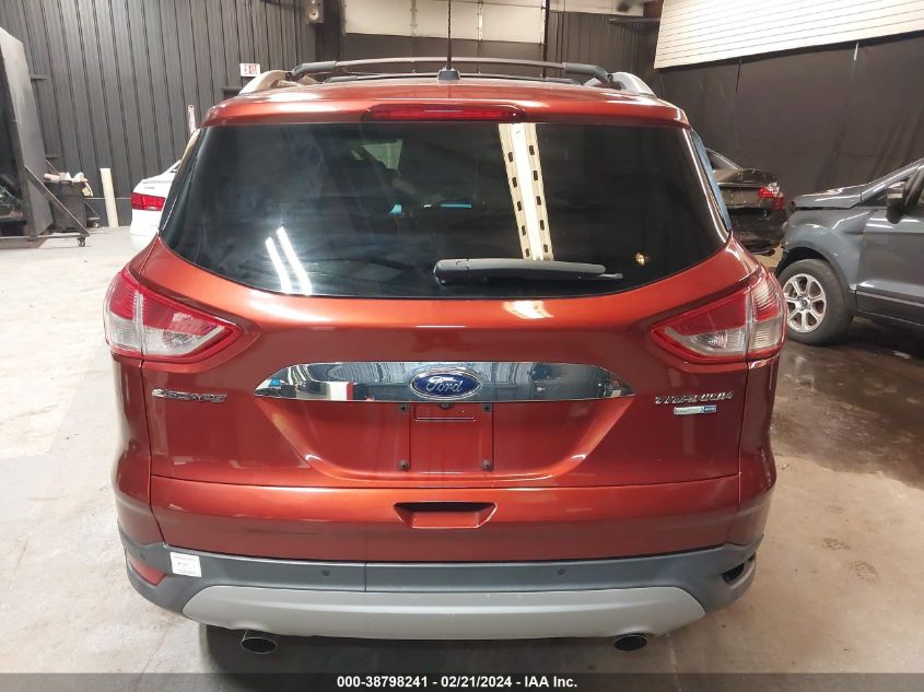 VIN 1FMCU9J97FUB55421 2015 FORD ESCAPE no.16