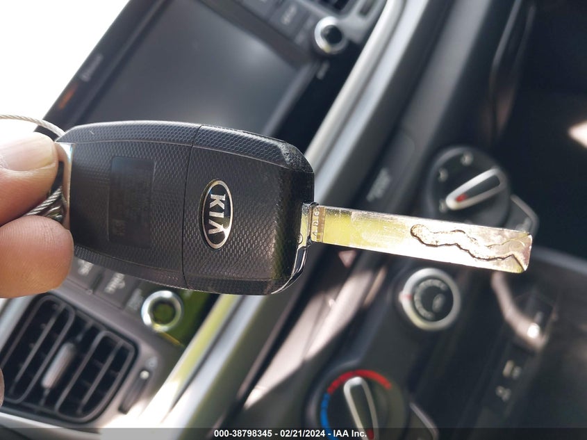 2020 KIA RIO 5-DOOR S - 3KPA25ADXLE277425