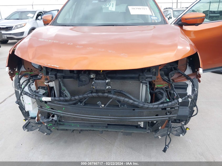 VIN 5N1AT2MV7JC839703 2018 NISSAN ROGUE SV/SL