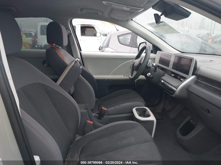 2022 Hyundai Ioniq 5 Se VIN: KM8KM4AE2NU110820 Lot: 38799066