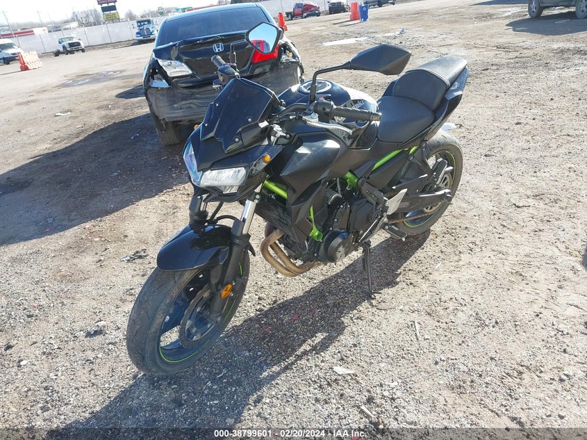 VIN ML5EREL17NDA75739 2022 KAWASAKI ER650 L