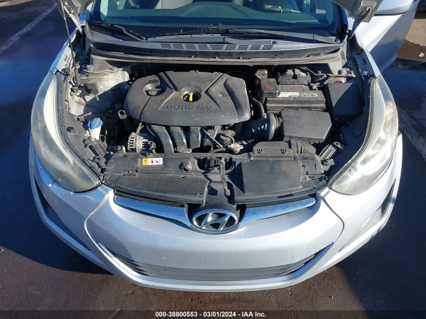 2014 HYUNDAI ELANTRA SE - 5NPDH4AE9EH523247