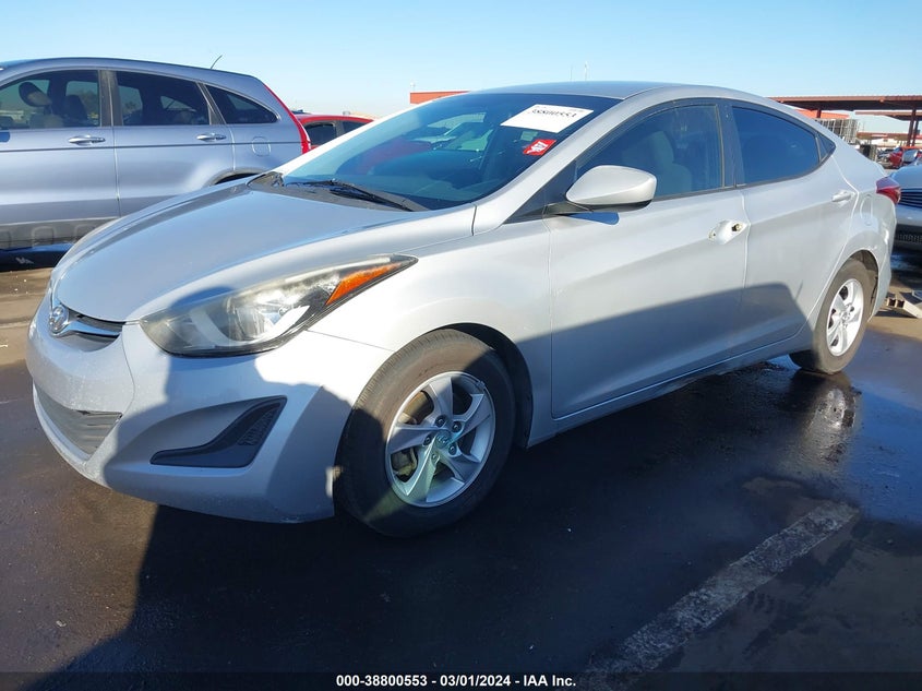 2014 HYUNDAI ELANTRA SE - 5NPDH4AE9EH523247