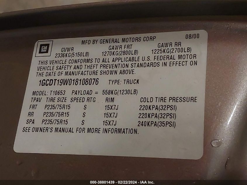2001 Chevrolet S-10 Ls VIN: 1GCDT19W018108076 Lot: 38801439