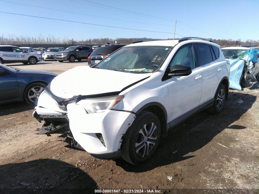 VIN 2T3BFREV5HW554996 2017 TOYOTA RAV4 LE