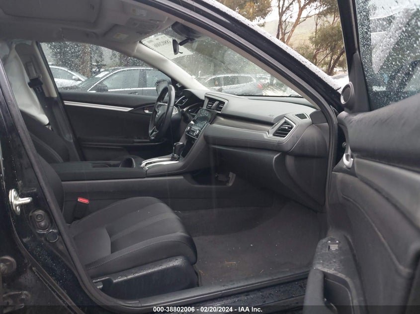 VIN 19XFC1F32KE018356 2019 HONDA CIVIC EX