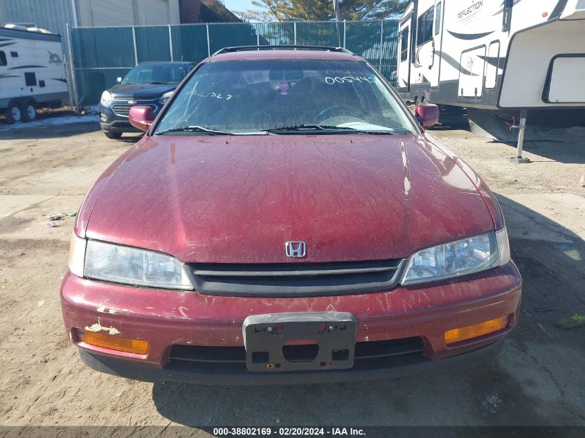 1995 Honda Accord Lx VIN: 1HGCE1829SA005447 Lot: 40546804