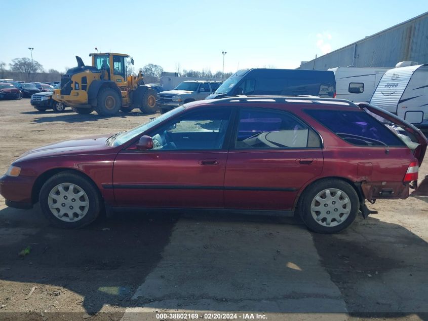 1HGCE1829SA005447 1995 Honda Accord Lx