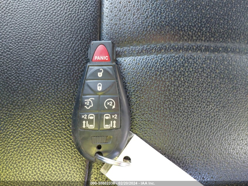 2014 DODGE GRAND CARAVAN R/T - 2C4RDGEG2ER148223